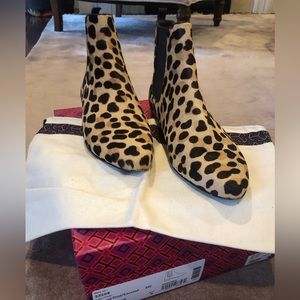 Tory Burch Orsay Leopard Print Booties size 6